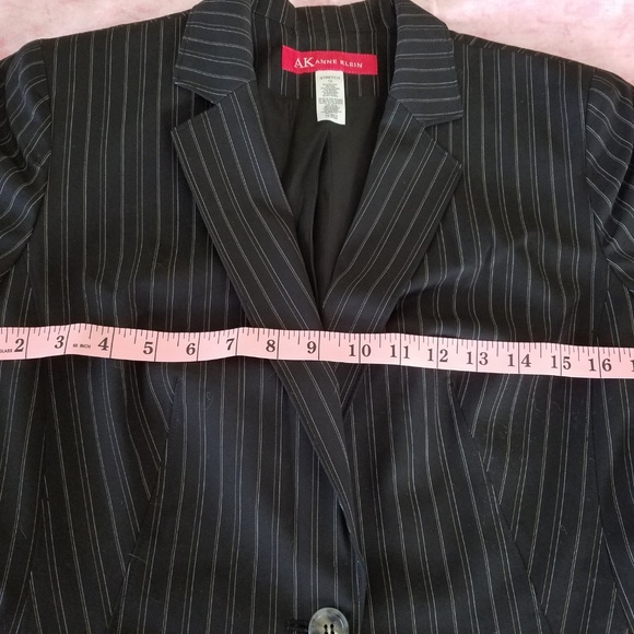 Anne Klein Stretch Black Pinstripe Blazer - Picture 4 of 8